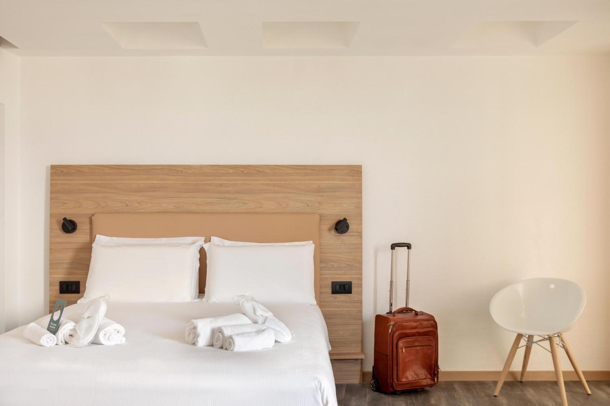 B&B Hotel Pomezia Roma מראה חיצוני תמונה